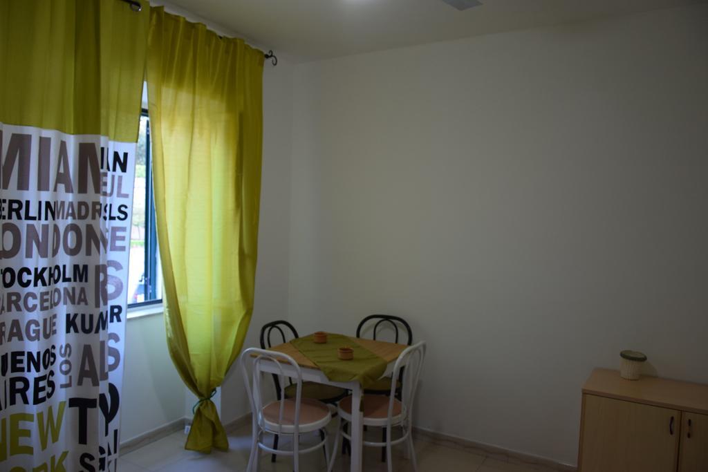 Casa Il Papiro Trs-It-Sic-20280 Apartment Palermo Bagian luar foto